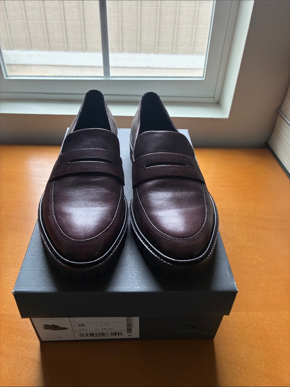 Ecco Women’s Burgundy Leather Penny Loafers